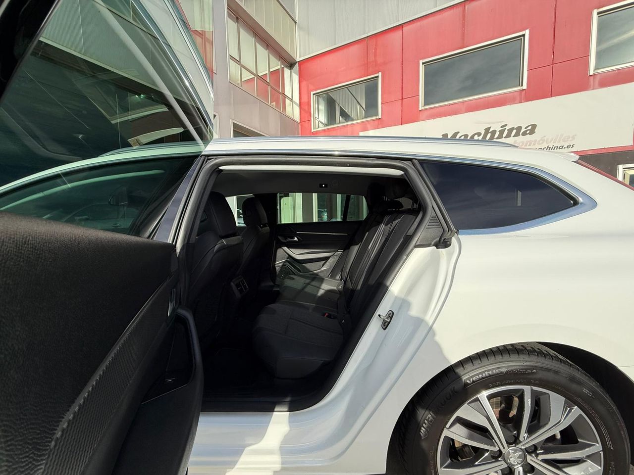 Peugeot 508 SW Allure BlueHDi 118kW(160CV) S&S EAT8 - Foto 2