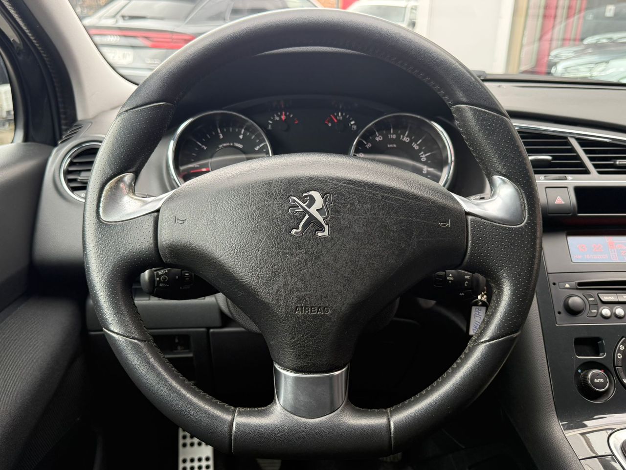 Peugeot 3008 Style 1.2 PureTech 130 S&S - Foto 2
