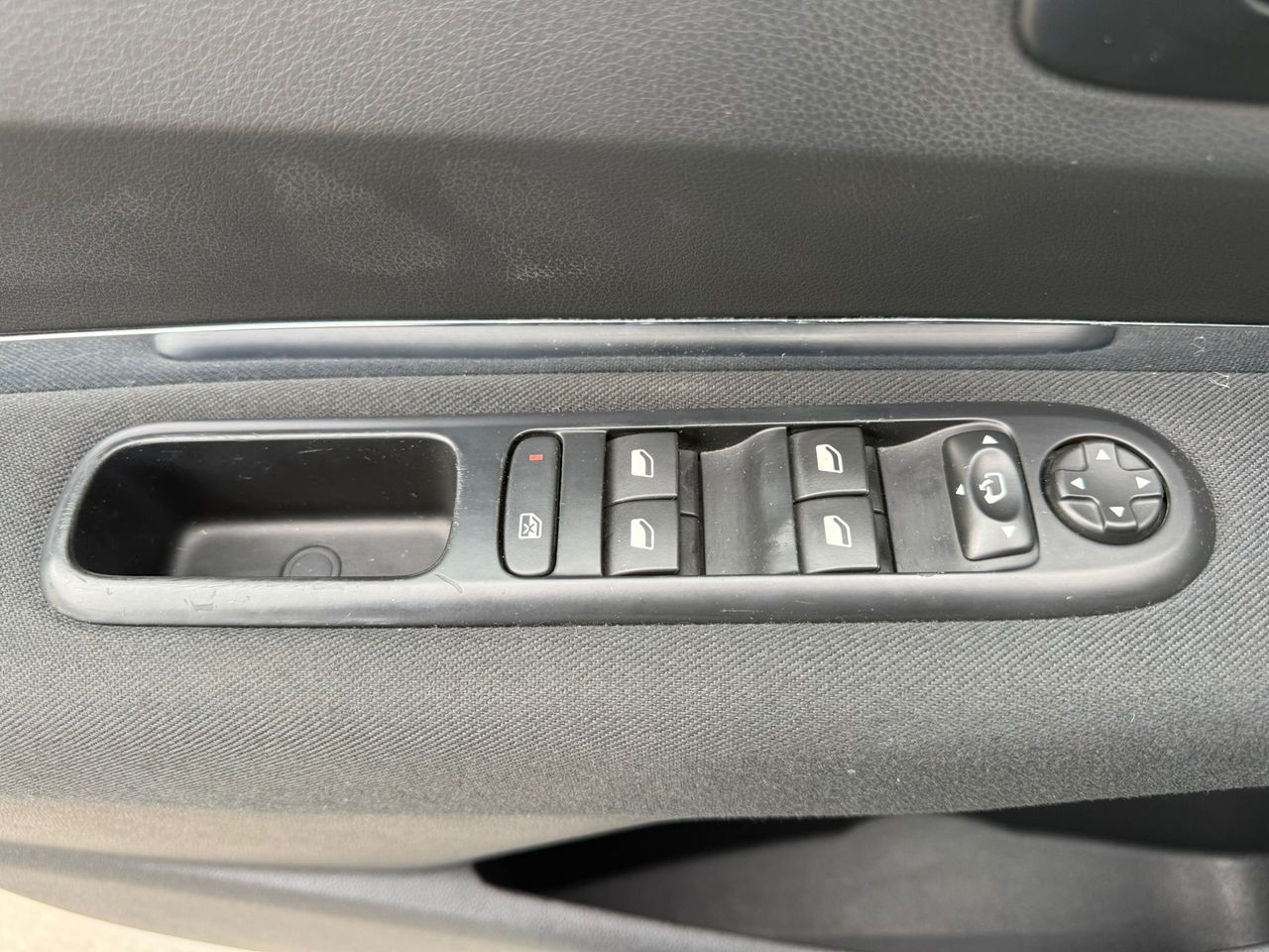 Peugeot 3008 Style 1.2 PureTech 130 S&S - Foto 2