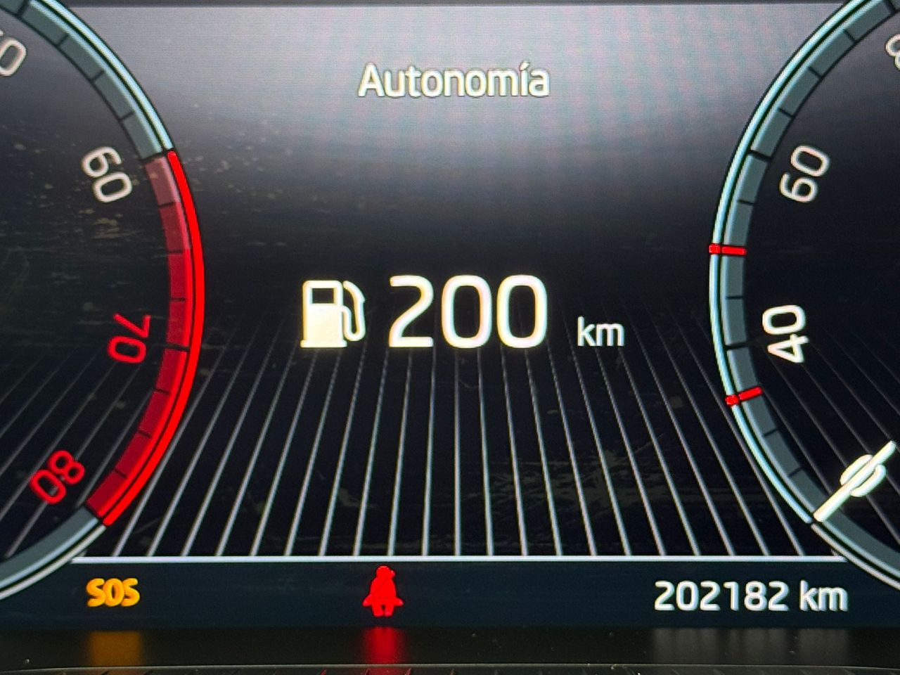 Skoda Karoq 1.5 TSI 110kW (150CV) DSG ACT Ambition - Foto 2