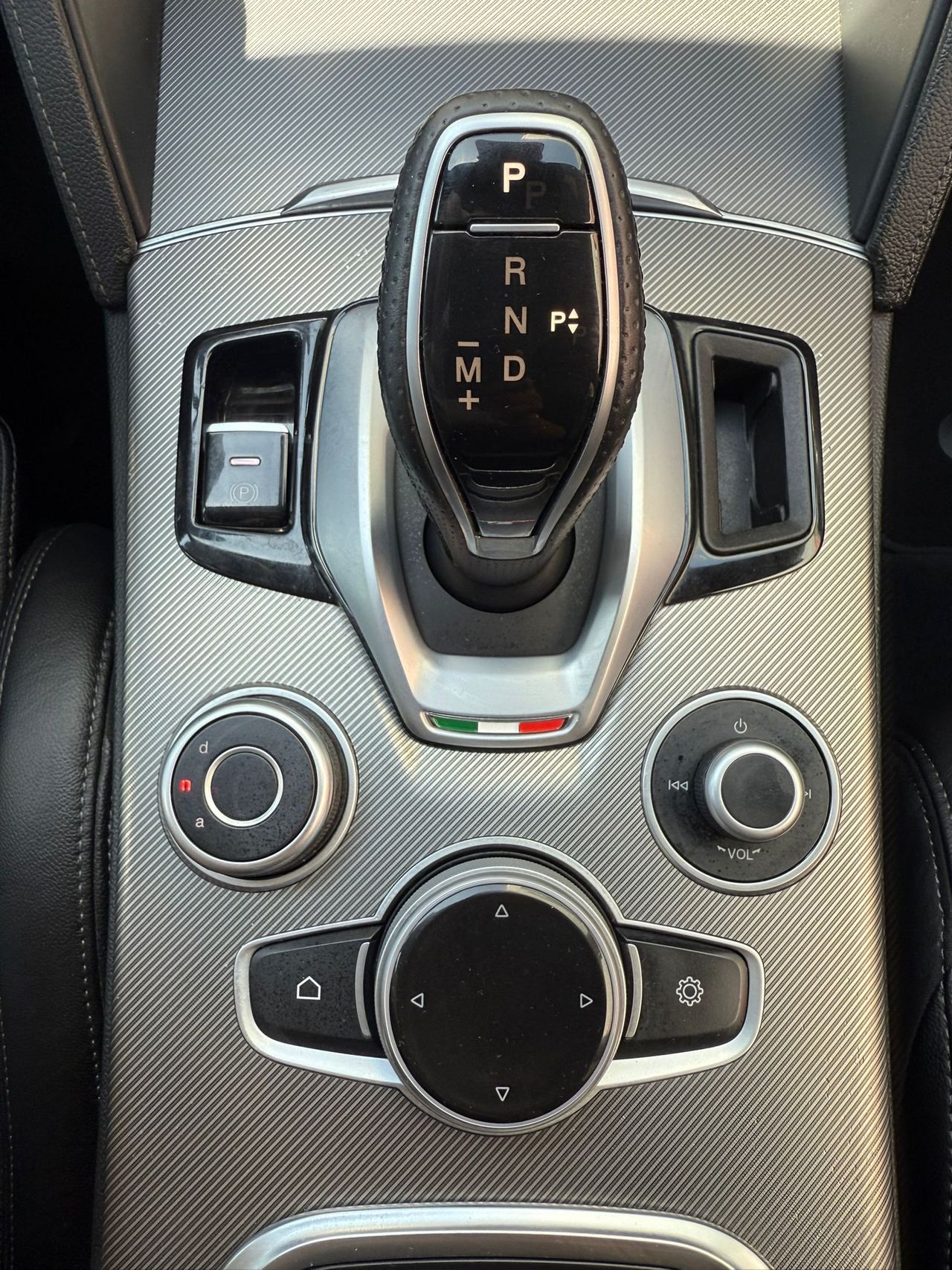 Alfa Romeo Stelvio 2.2 Diésel 154kW (210CV) Veloce TI Q4 - Foto 2