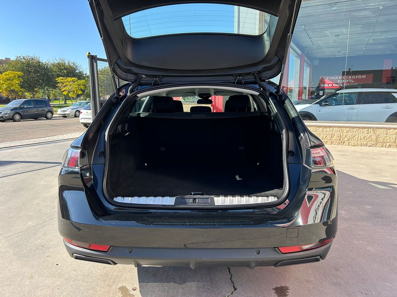 Peugeot 508 SW Active Pack BlueHDi 130 S&S EAT8 - Foto 2