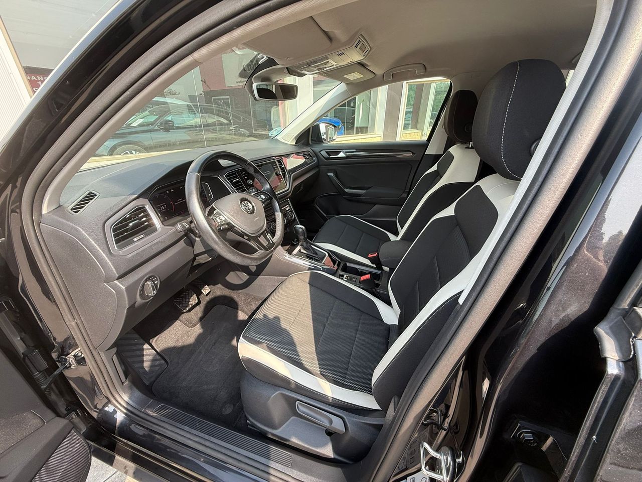 Volkswagen T-Roc Advance 2.0 TDI 110kW (150CV) DSG - Foto 2