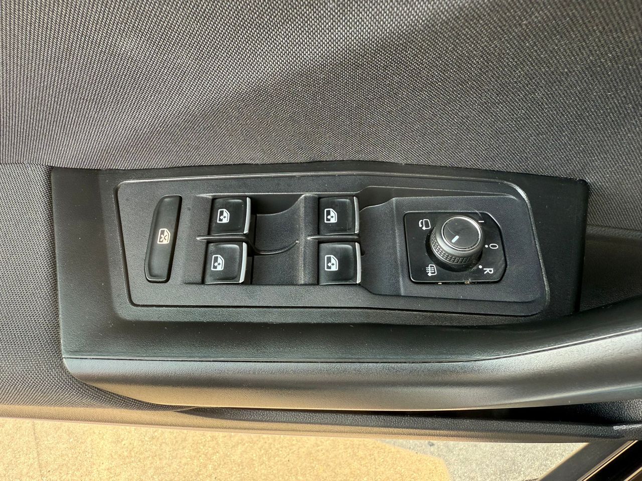 Volkswagen T-Roc Advance 2.0 TDI 110kW (150CV) DSG - Foto 2