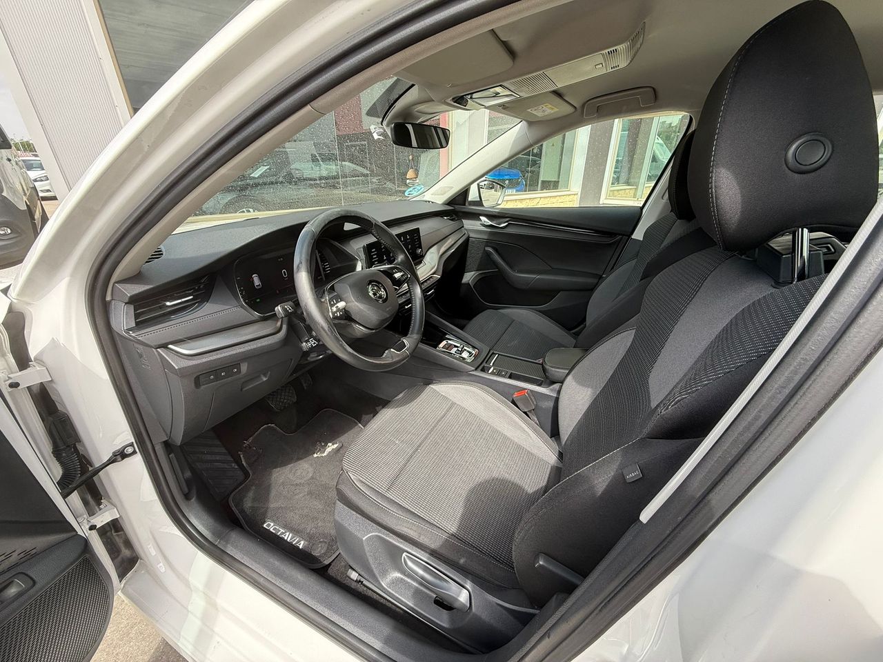 Skoda Octavia Combi 2.0 TDI 110kW (150CV) DSG Style - Foto 2