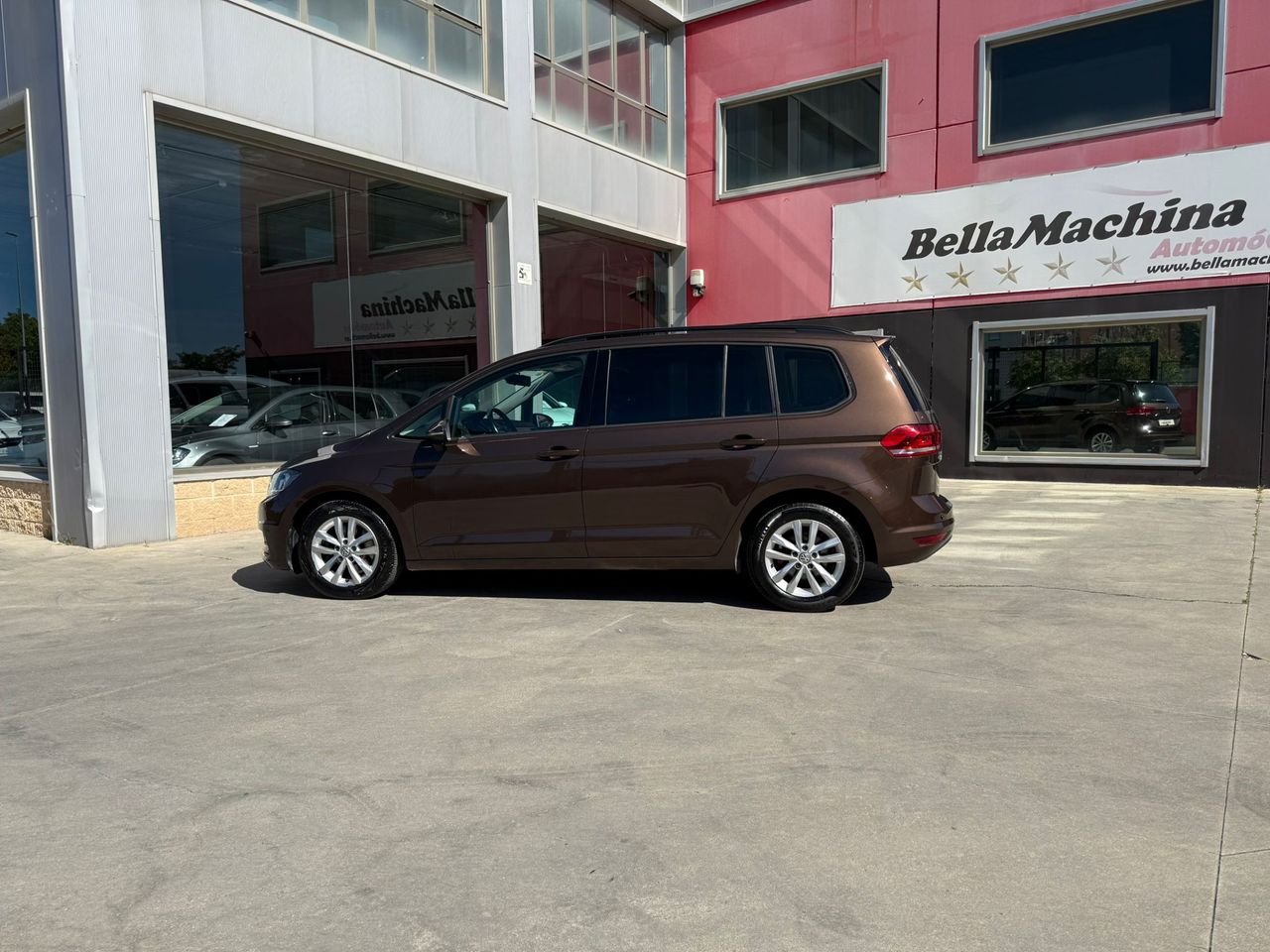 Volkswagen Touran Advance 1.6 TDI 85kW (115CV) DSG - Foto 2