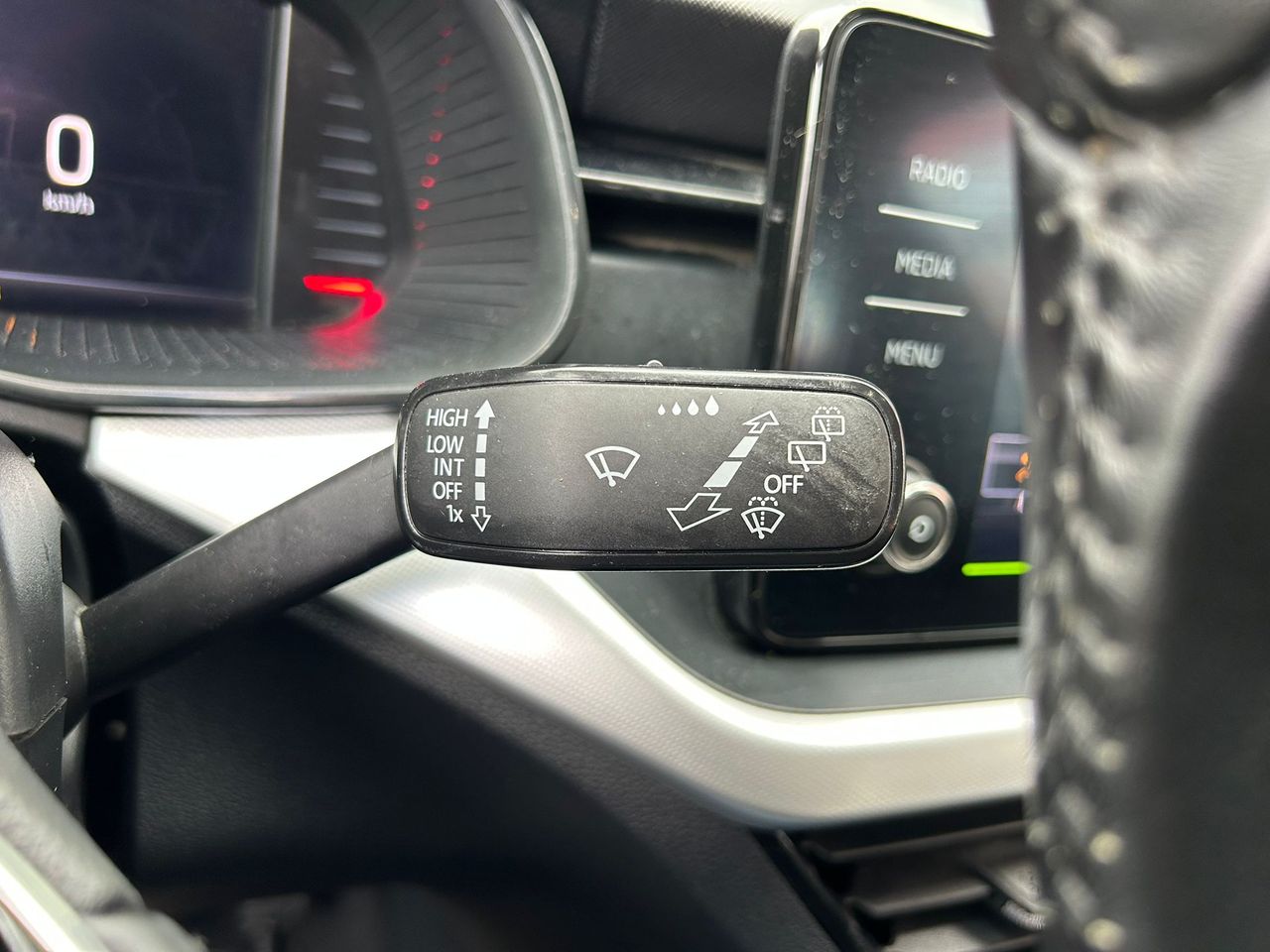 Skoda Scala 1.0 TSI 81KW (110 CV) Ambition - Foto 2