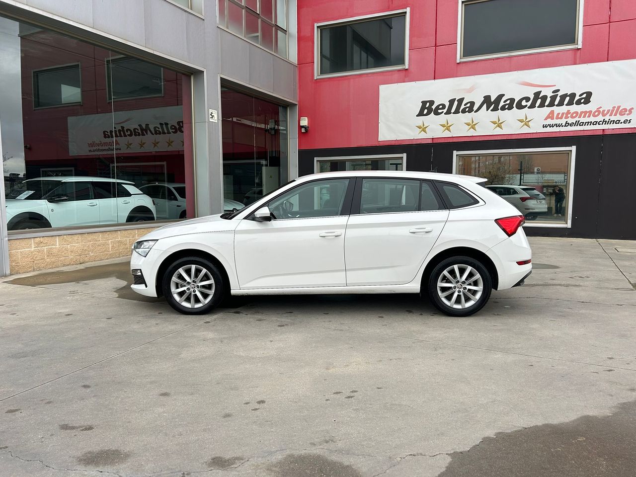 Skoda Scala 1.0 TSI 81KW (110 CV) Ambition - Foto 2