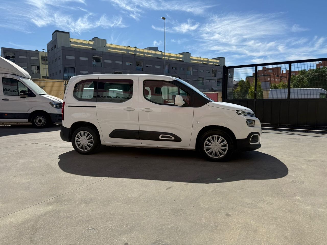 Citroën Berlingo Talla M BlueHDi 100 S&S FEEL - Foto 2