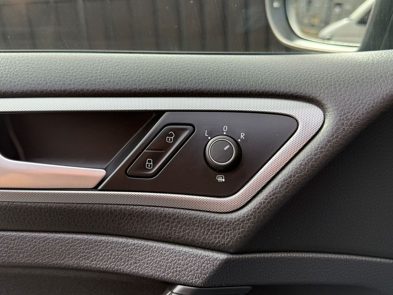 Volkswagen Golf Last Edition 1.6 TDI 85kW (115CV) - Foto 2