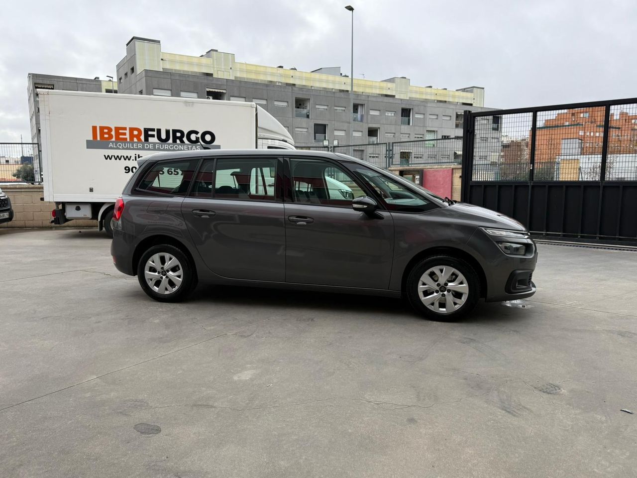 Citroën Grand C4 Spacetourer BlueHDi 96KW (130CV) EAT8 C-Series - Foto 2