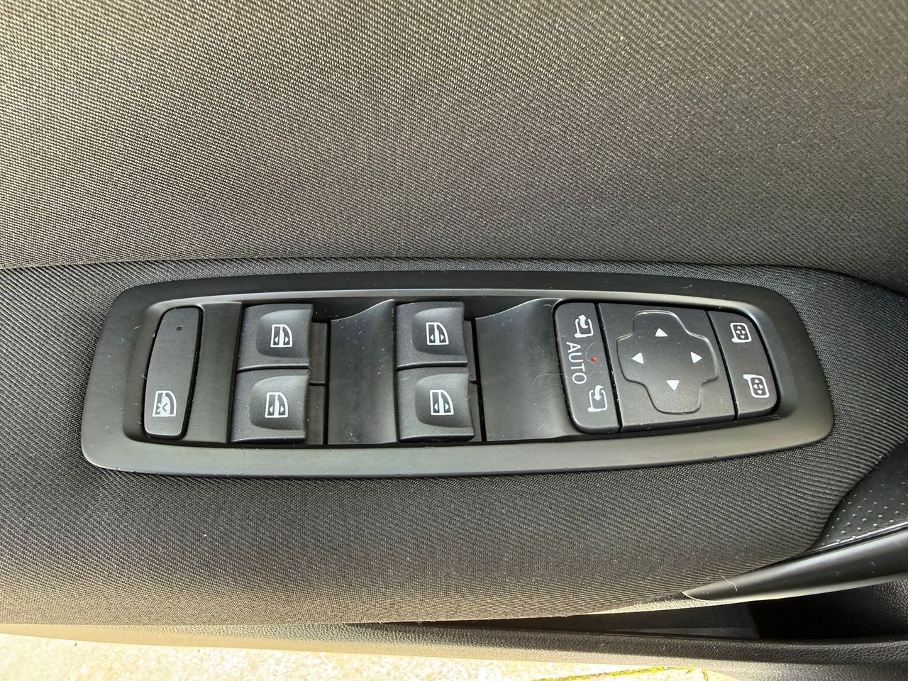 Renault Megane Zen TCe 103 kW (140CV) GPF - Foto 2