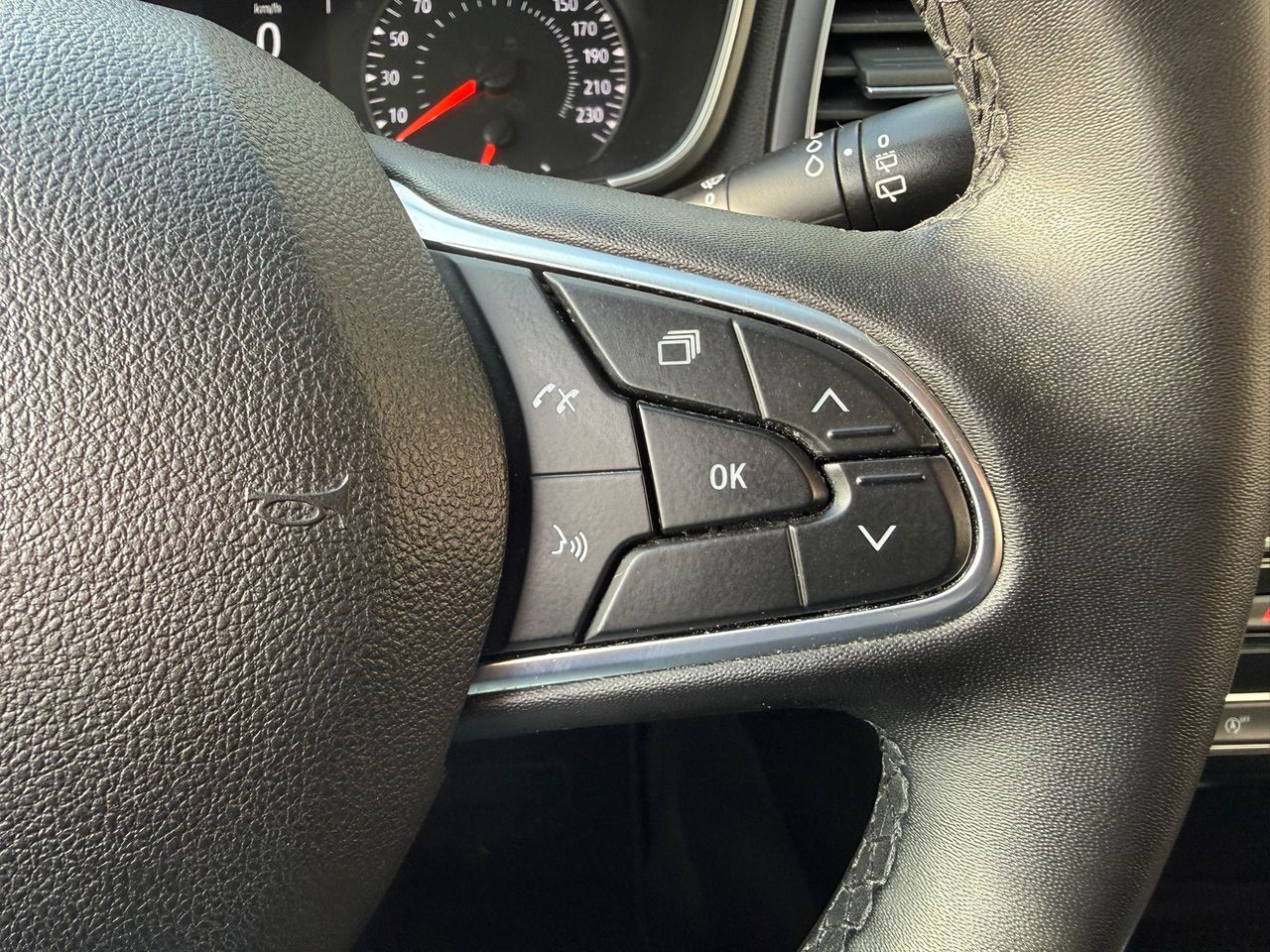 Renault Megane Zen TCe 103 kW (140CV) GPF - Foto 2