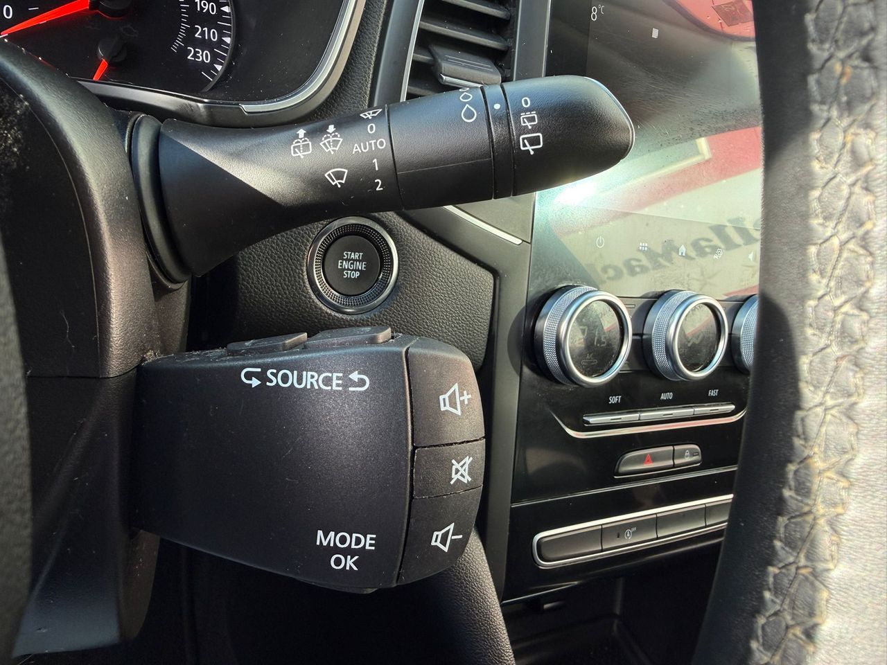 Renault Megane Zen TCe 103 kW (140CV) GPF - Foto 2