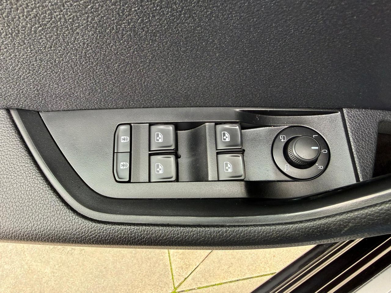 Skoda Superb Combi 2.0 TDI 110kW (150CV) DSG Ambition - Foto 2