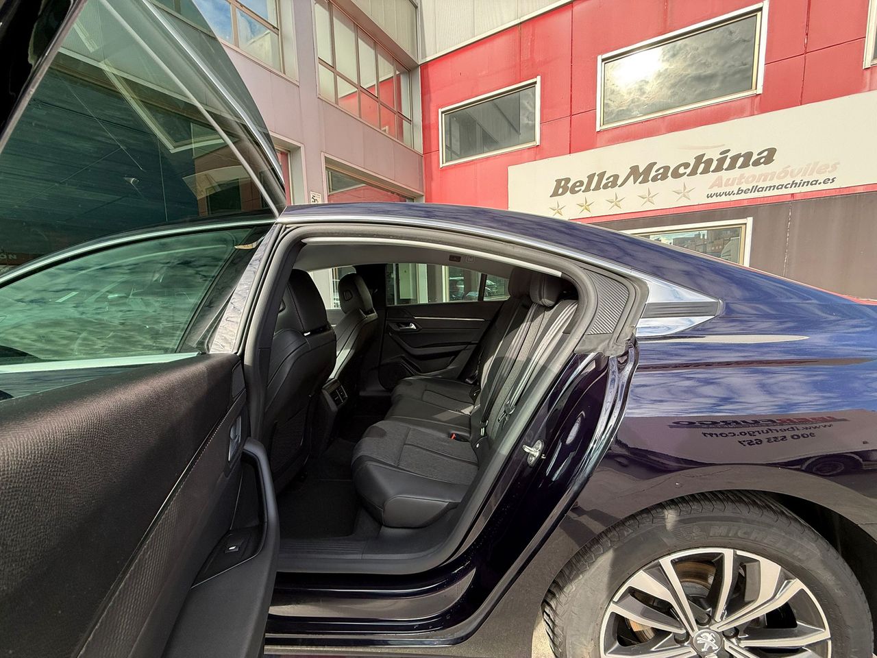 Peugeot 508 5P Allure Pack BlueHDi 130 S&S EAT8 - Foto 2