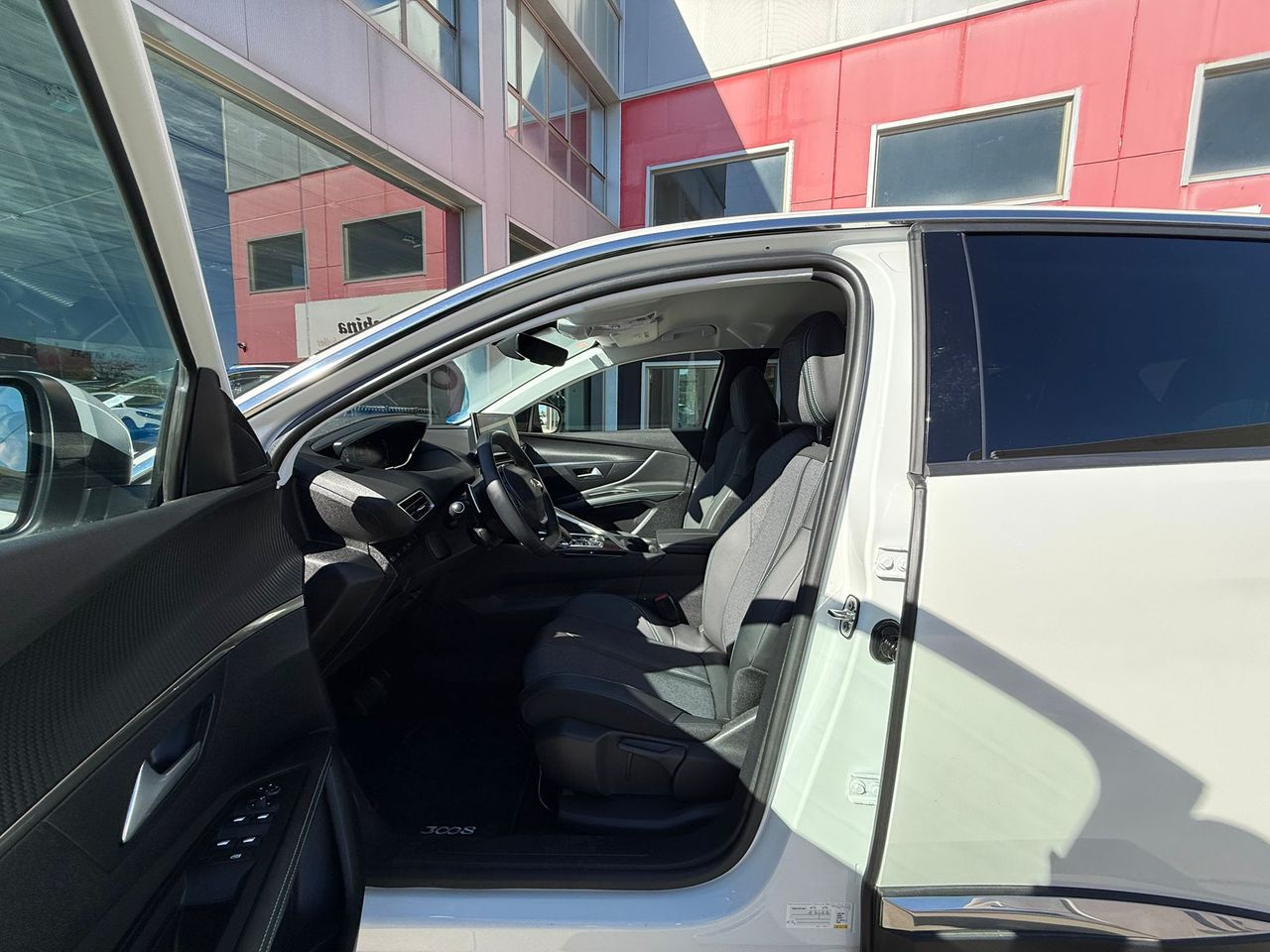 Peugeot 3008 Hybrid 225 e-EAT8 Allure - Foto 2