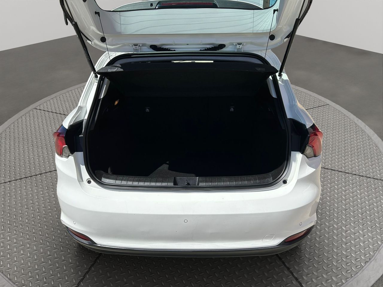 Fiat Tipo 1.6 Business 88kW (120CV) Multijet II - Foto 2