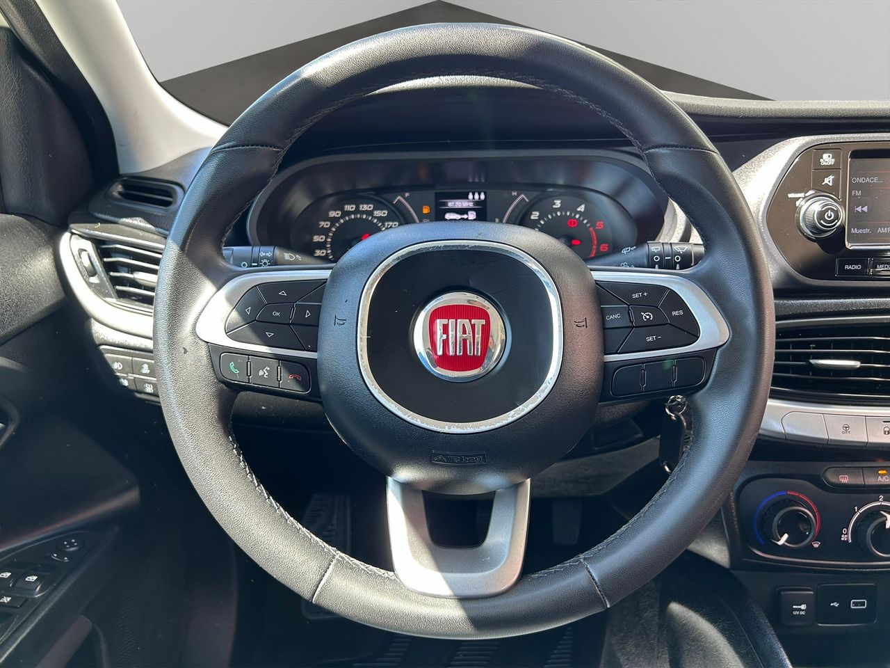 Fiat Tipo 1.6 Business 88kW (120CV) Multijet II - Foto 2