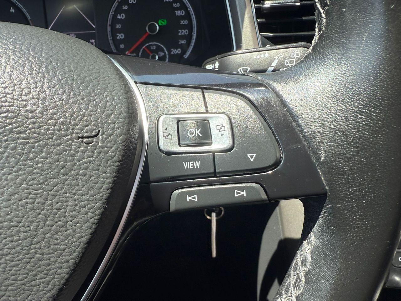 Volkswagen T-Roc Advance 2.0 TDI 110kW (150CV) DSG - Foto 2