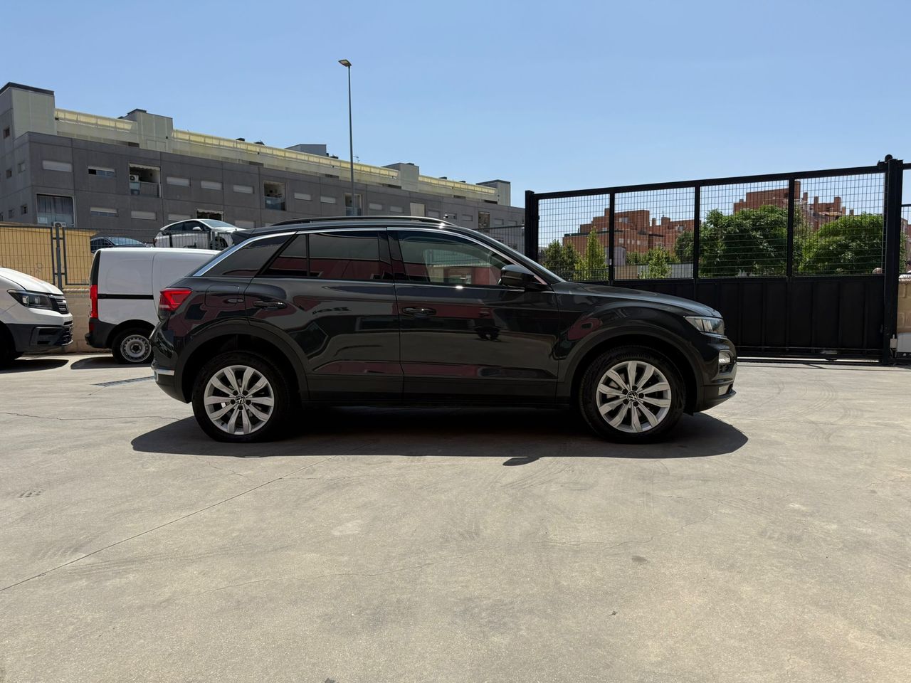 Volkswagen T-Roc Advance 2.0 TDI 110kW (150CV) DSG - Foto 2