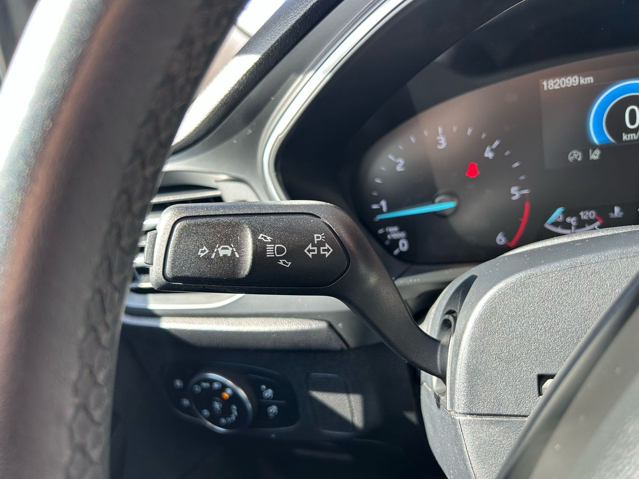 Ford Focus 1.5 Ecoblue 88kW Titanium SB - Foto 2