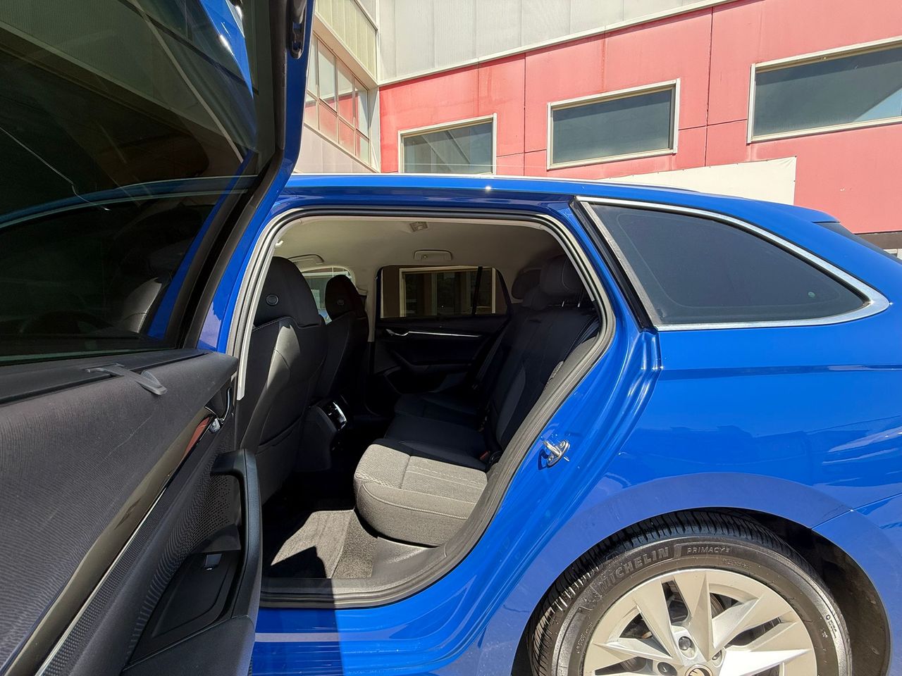 Skoda Octavia Combi 2.0 TDI 110kW (150CV) DSG Style - Foto 2