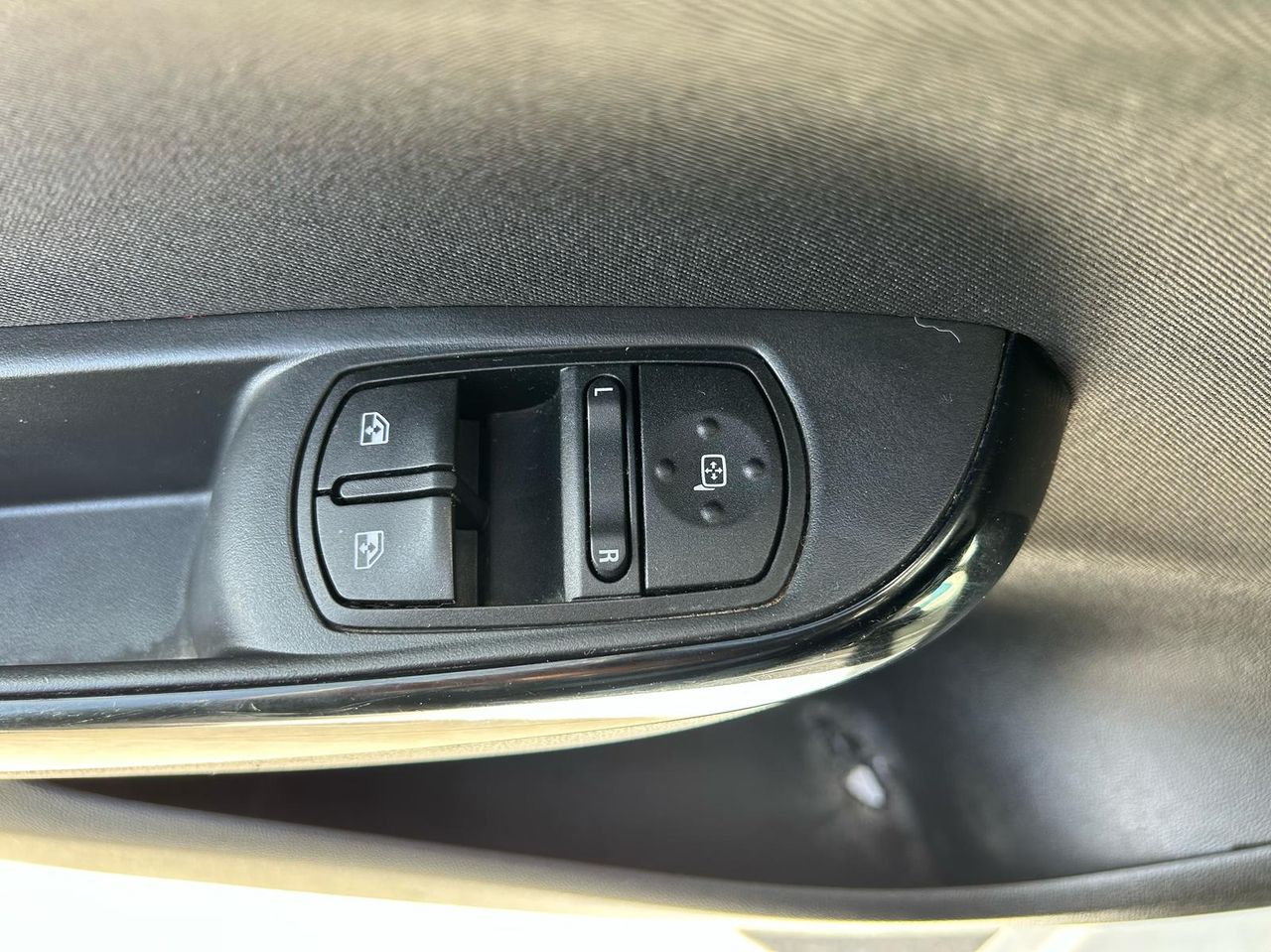 Opel Corsa 1.4 66kW (90CV) Selective Pro - Foto 2