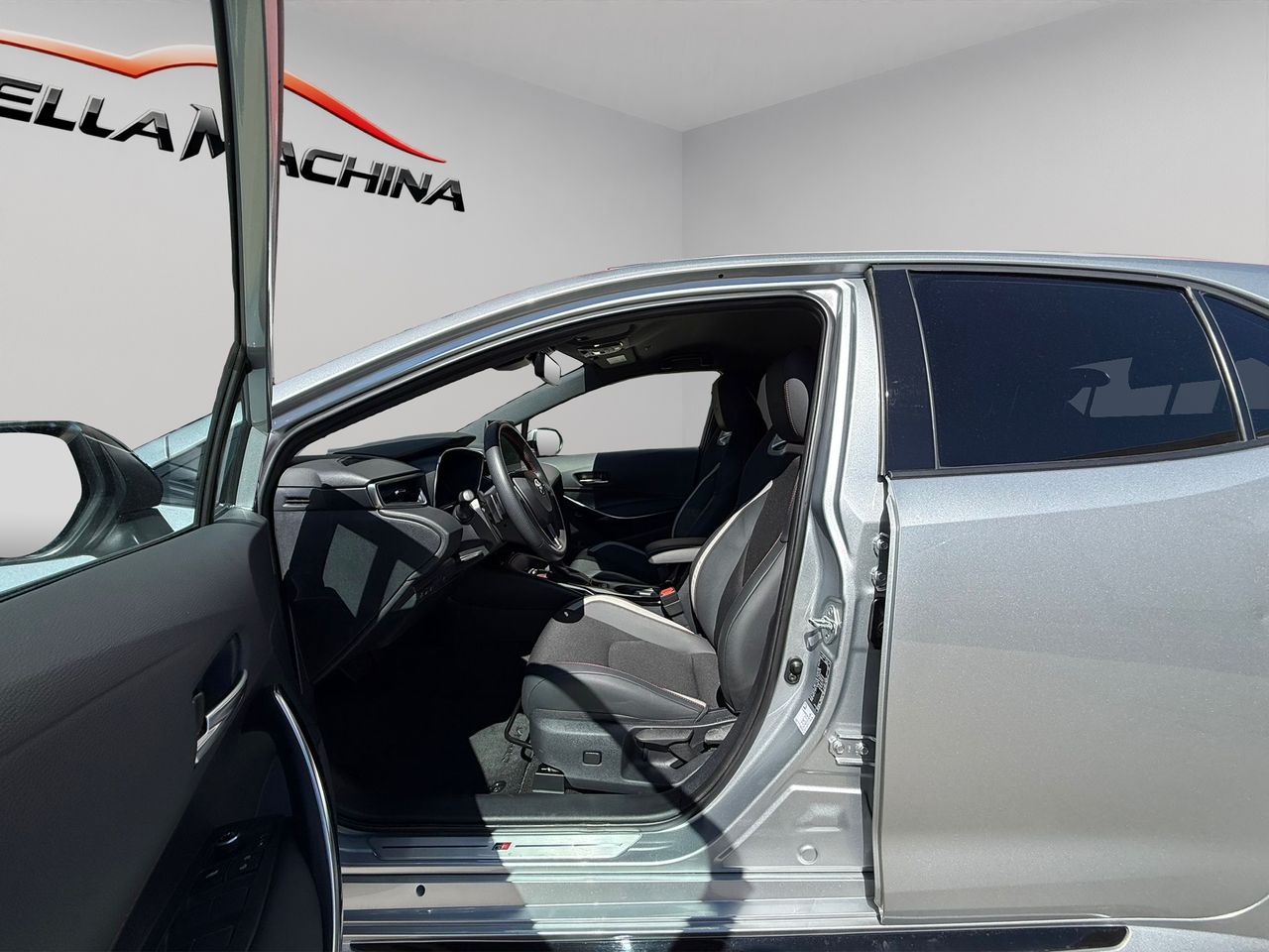 Toyota Corolla 200H GR-Sport - Foto 2