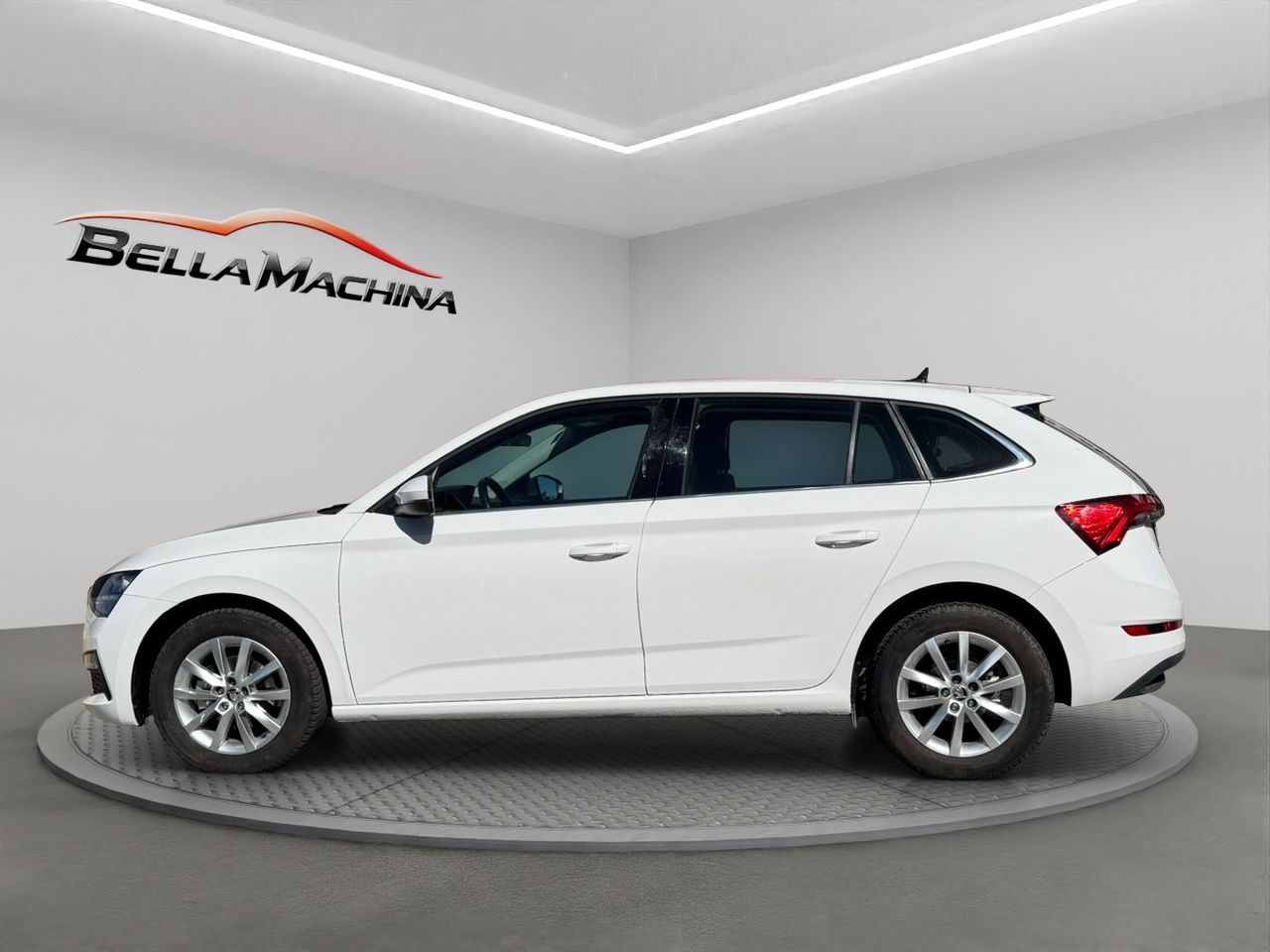 Skoda Scala SCALA 1.6 TDI 85 KW (115 CV) DSG Ambitio - Foto 2