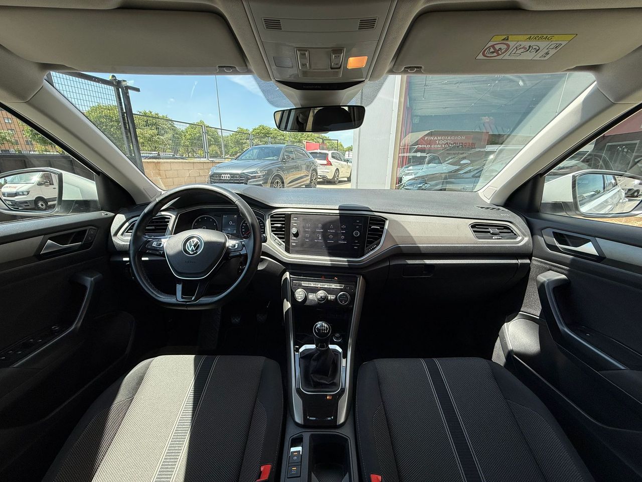 Volkswagen T-Roc Advance R-Line 1.0 TSI 81kW (110CV) - Foto 2