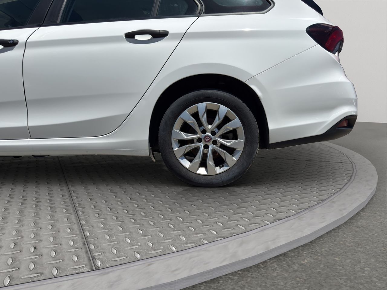 Fiat Tipo 1.6 Lounge 88kW (120CV)diesel Mjet II SW - Foto 2