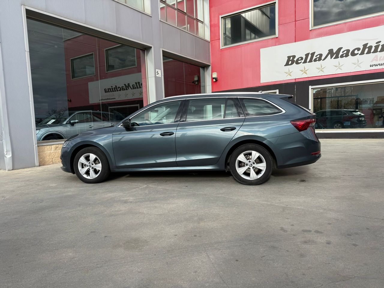Skoda Octavia Combi 2.0 TDI 110kW(150CV) DSG Ambition - Foto 2