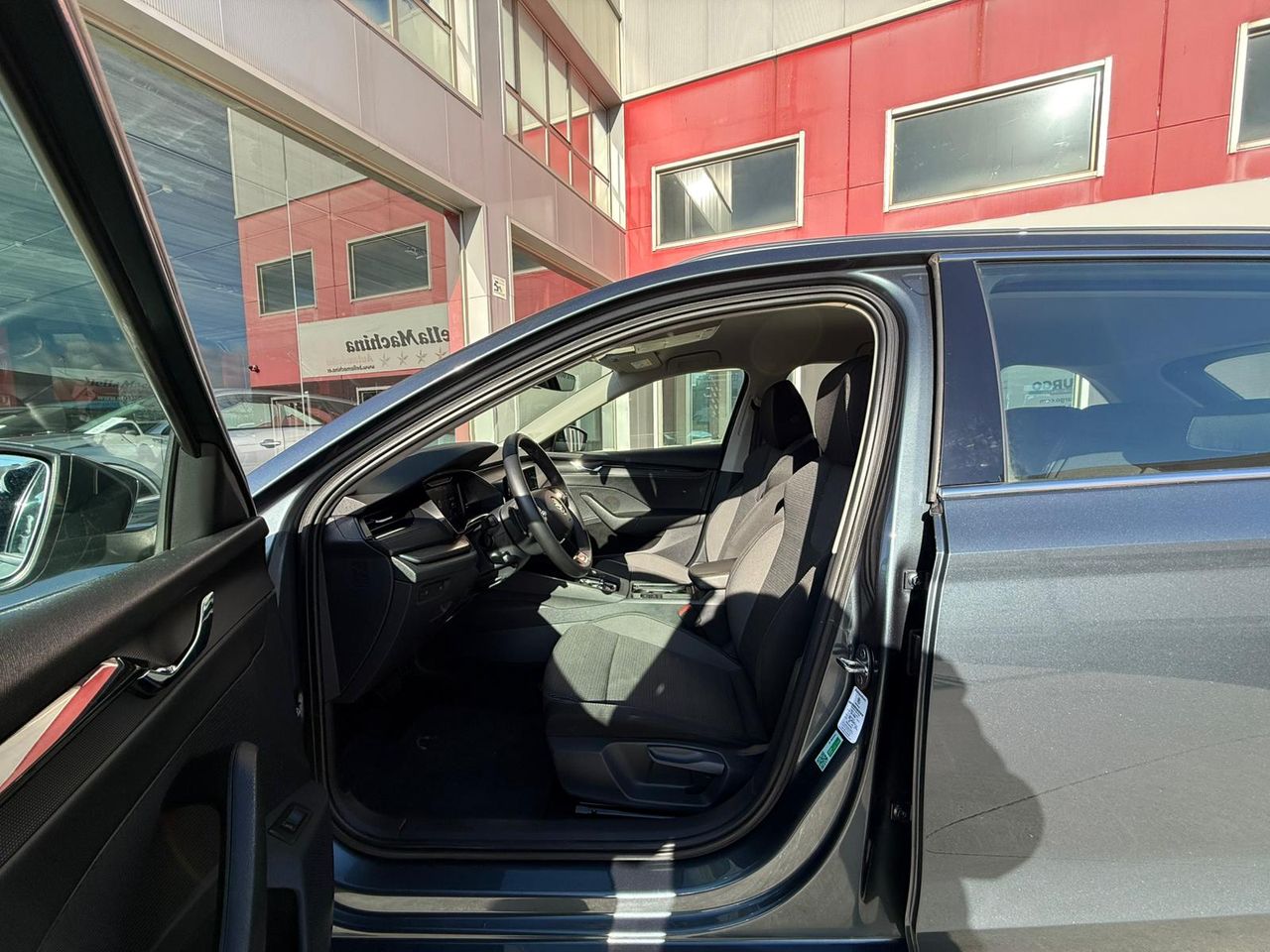 Skoda Octavia Combi 2.0 TDI 110kW(150CV) DSG Ambition - Foto 2