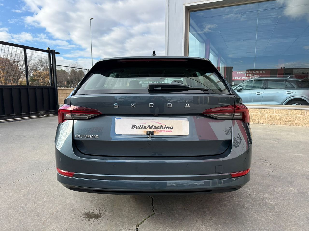 Skoda Octavia Combi 2.0 TDI 110kW(150CV) DSG Ambition - Foto 2