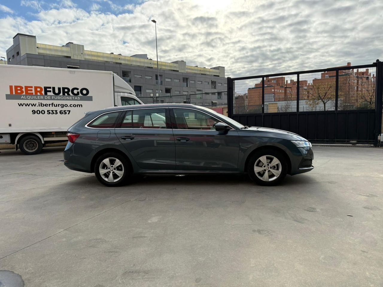 Skoda Octavia Combi 2.0 TDI 110kW(150CV) DSG Ambition - Foto 2