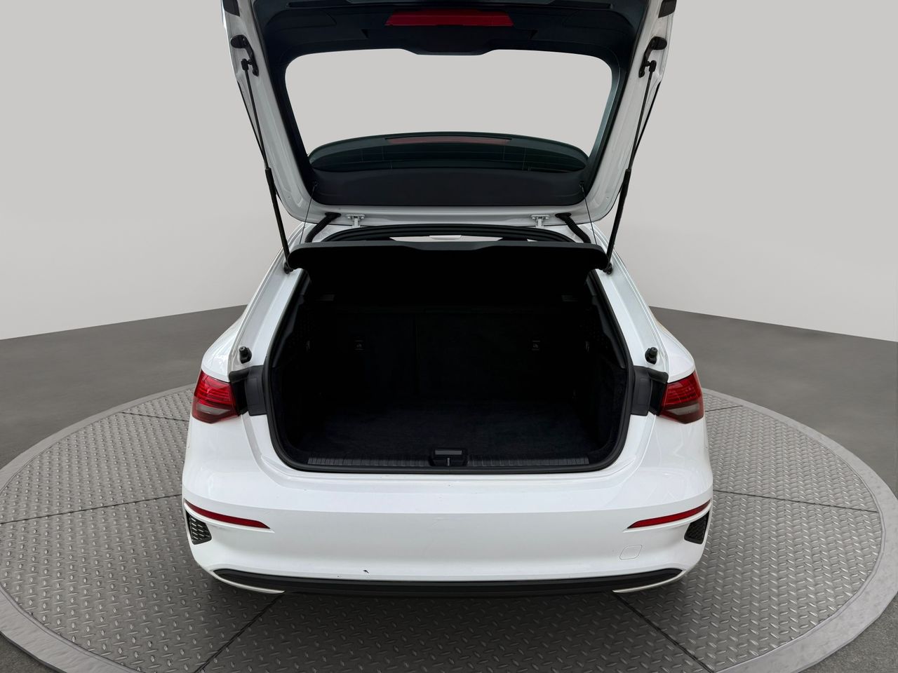 Audi A3 Sportback 35 TFSI 110kW (150CV) S tronic - Foto 2