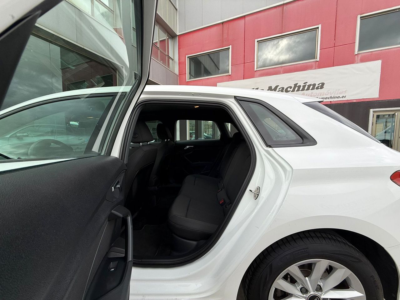 Audi A3 Sportback 35 TFSI 110kW (150CV) S tronic - Foto 2