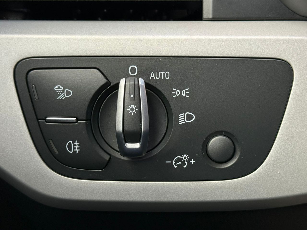 Audi A4 Avant Advanced 35 TDI 120kW S tronic - Foto 2