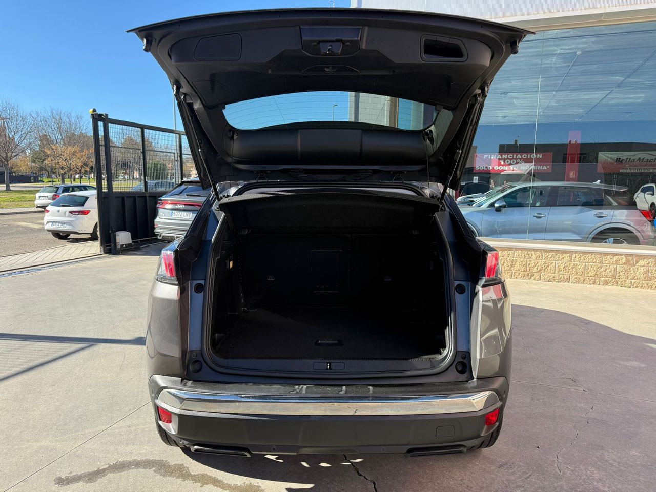 Peugeot 3008 1.5 BlueHDi 96kW (130CV) S&S Allure EAT8 - Foto 2