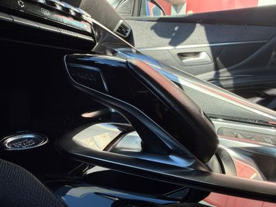 Peugeot 3008 1.5 BlueHDi 96kW (130CV) S&S Allure EAT8