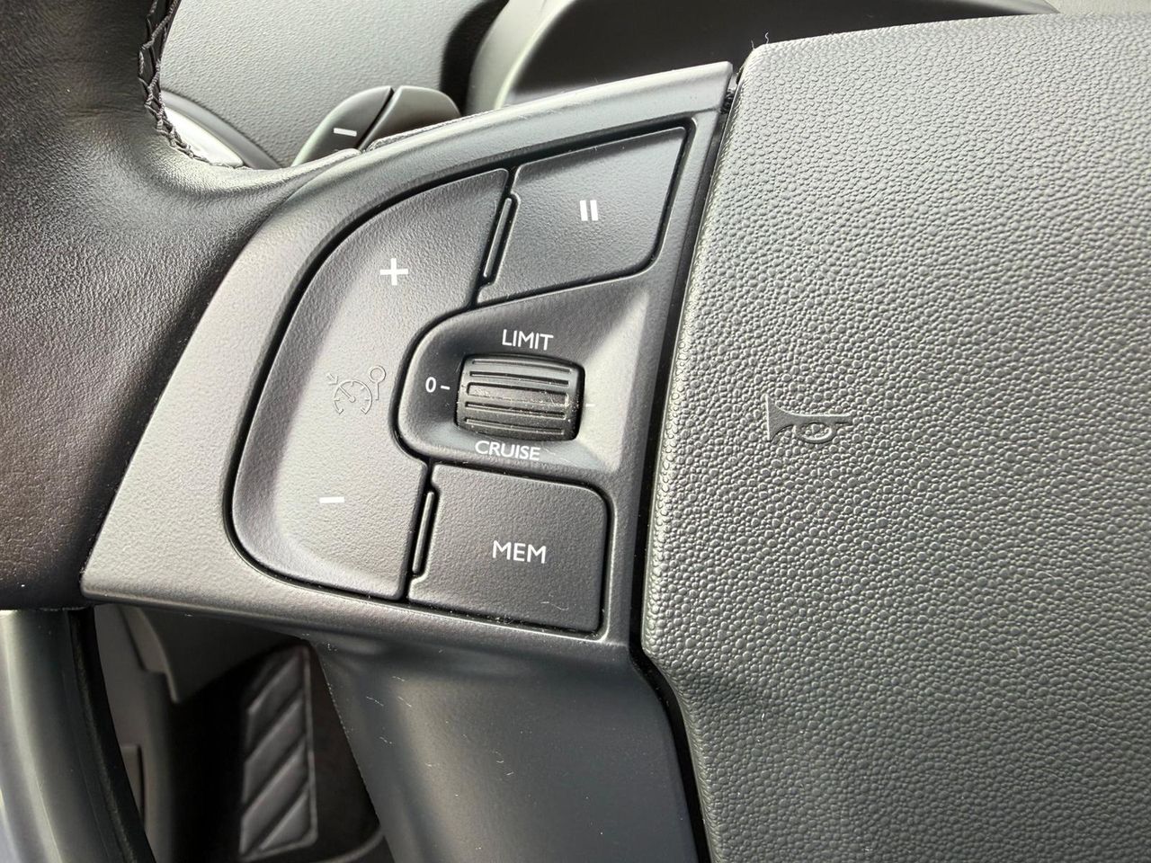 Citroën Grand C4 Spacetourer BlueHDi 96KW (130CV) EAT8 Shine - Foto 2