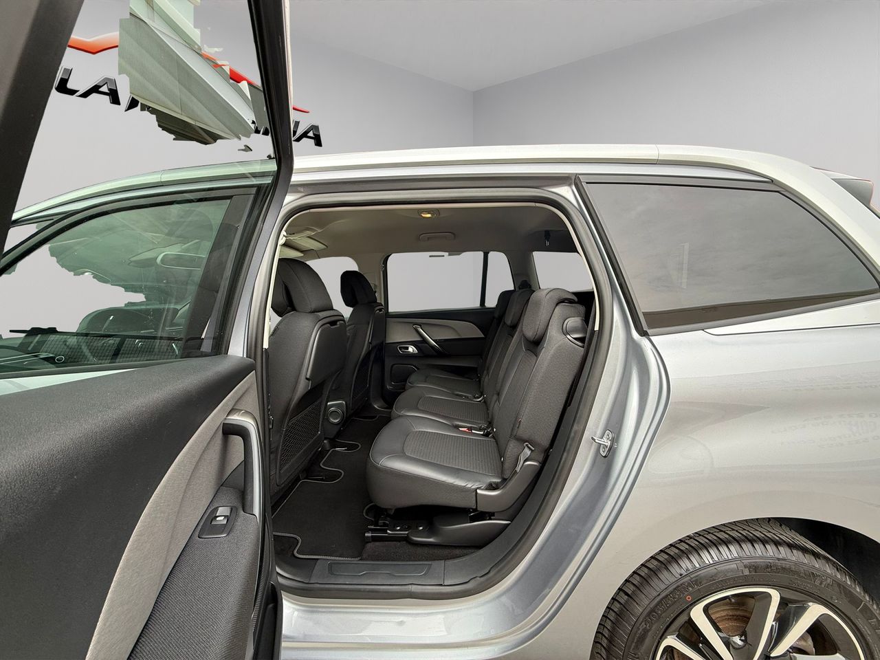 Citroën Grand C4 Spacetourer BlueHDi 96KW (130CV) EAT8 Shine - Foto 2