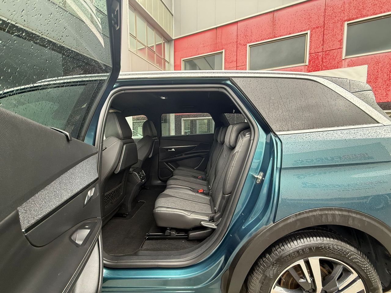 Peugeot 5008 GT-Line BlueHDi 96kW (130CV) S&S EAT8 - Foto 2