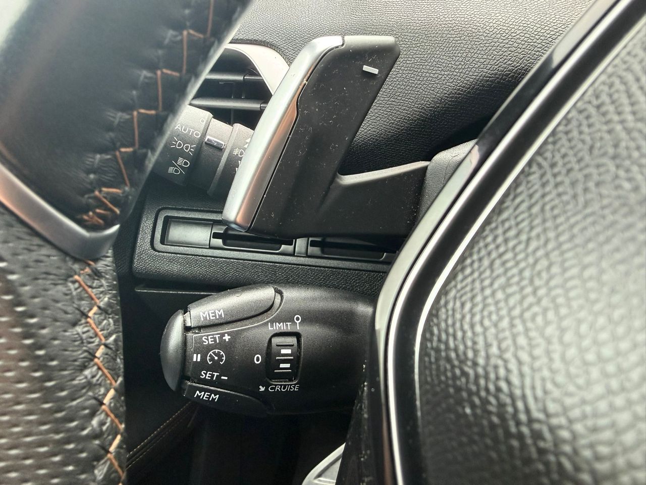 Peugeot 5008 GT-Line BlueHDi 96kW (130CV) S&S EAT8 - Foto 2