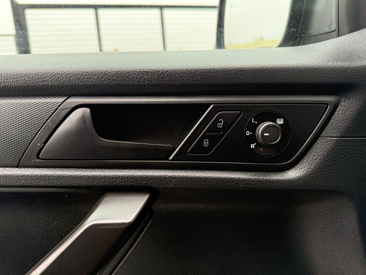 Volkswagen Caddy Maxi Trendline 1.4 TGI 81kW (110CV) BMT - Foto 2