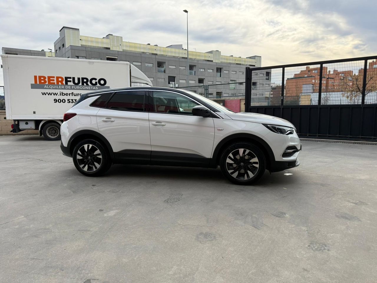 Opel Grandland X 1.2 Turbo Excellence - Foto 2