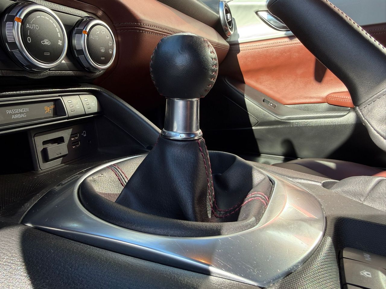 Mazda MX-5 2.0 135kW 184CV Zenith ST - Foto 2