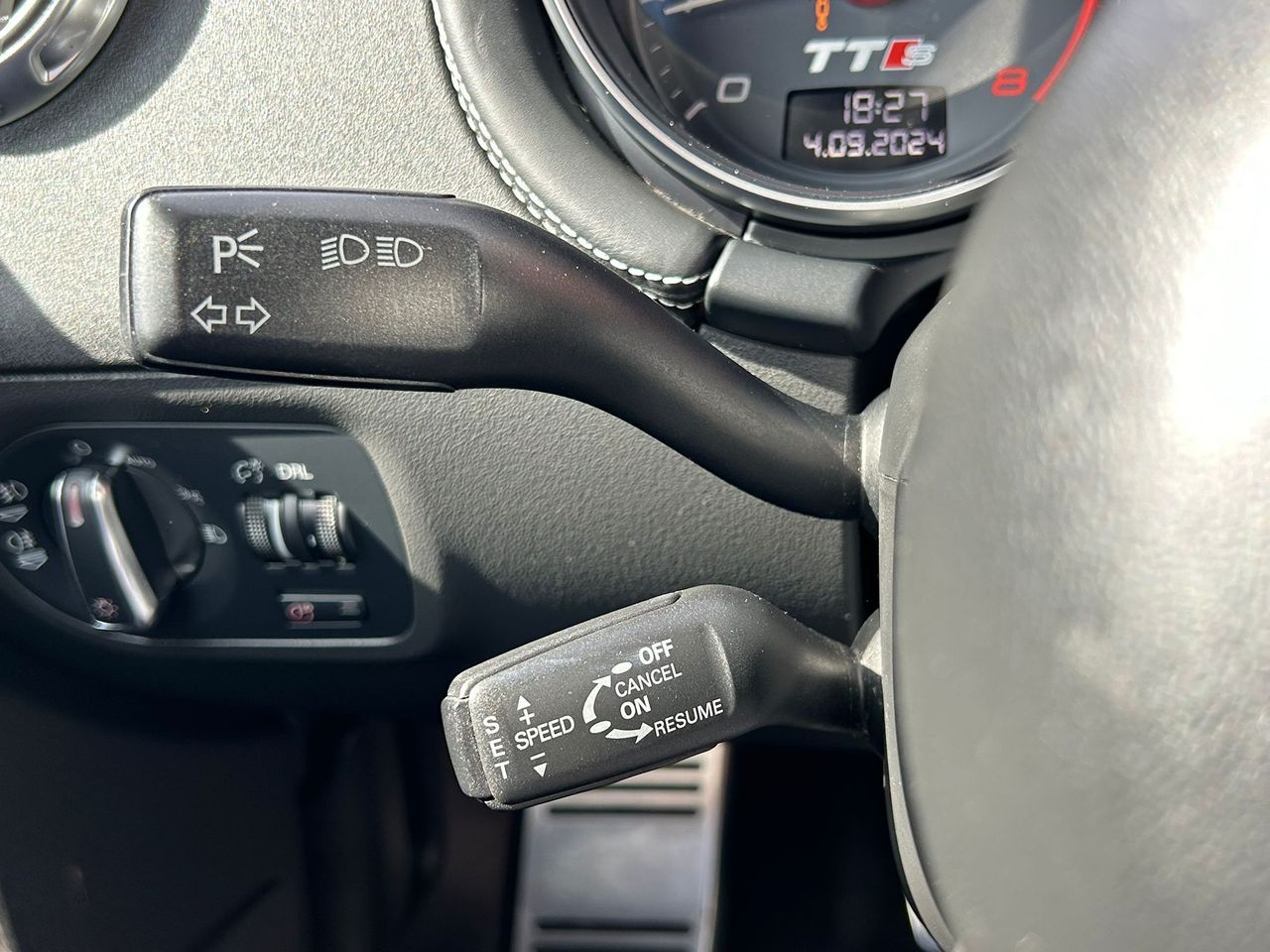 Audi TT Roadster 2.0 TFSI quattro - Foto 2