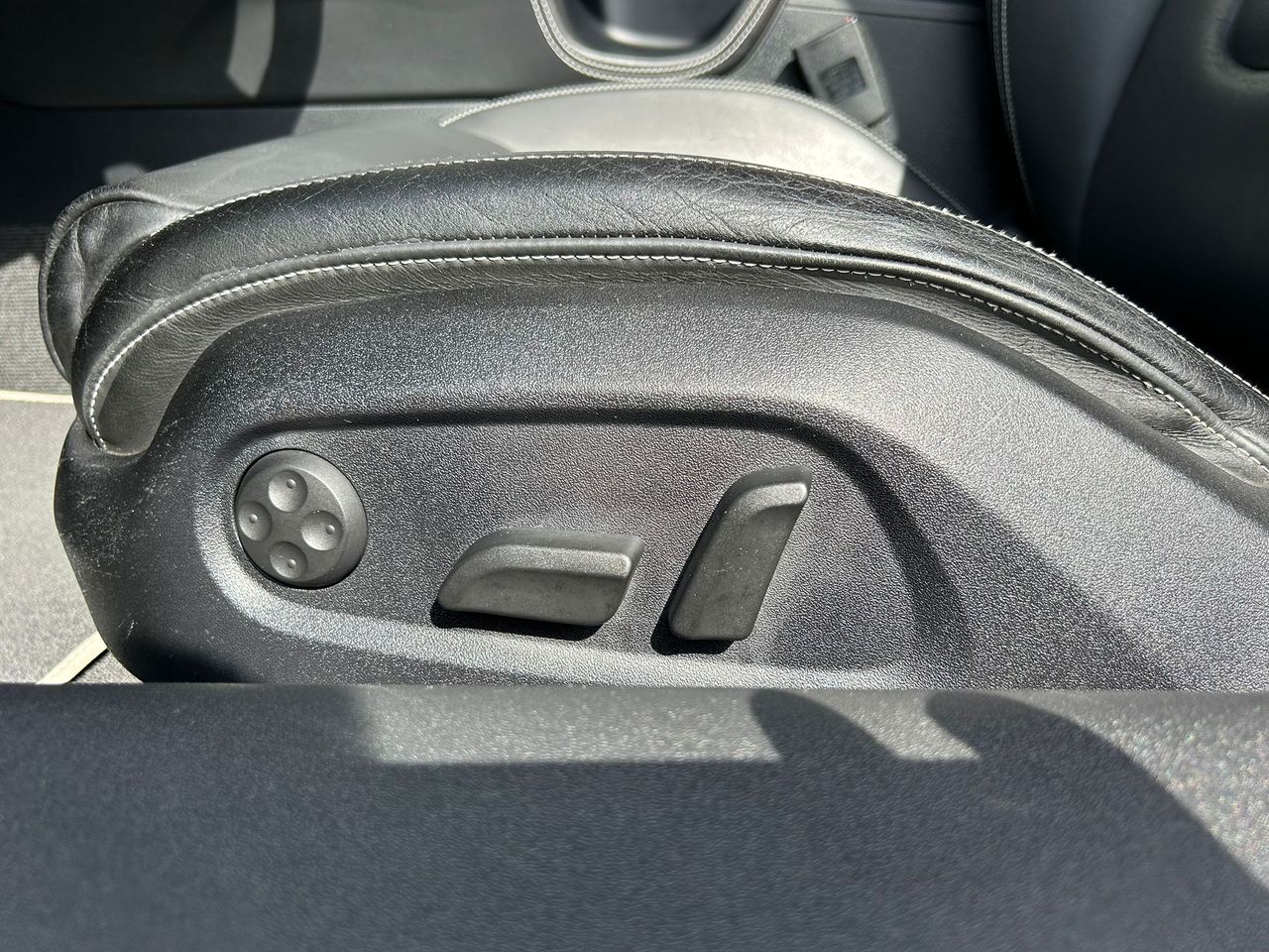 Audi TT Roadster 2.0 TFSI quattro - Foto 2